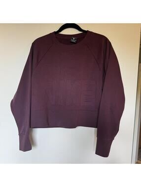Nike Dri-FIT Cropped Sweatshirt Embossed Logo Burgundy Small